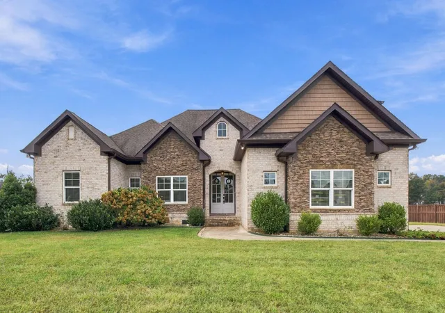 Single family home for sale at 132 Bloomsbury Dr, Portland, TN 37148 | MLS# 3615328