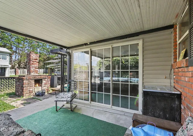 Photo 3 of Single family home for sale at 912 Royal Ave, Seymour, TN 37865 | MLS# 3599130 | Listing updated on 2026-09-28