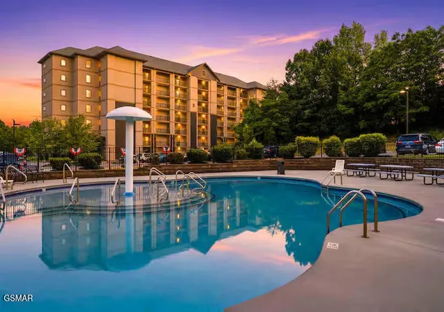 Condo for sale at 124 Plaza Dr #5406, Pigeon Forge, TN 37863 | MLS# 3599133