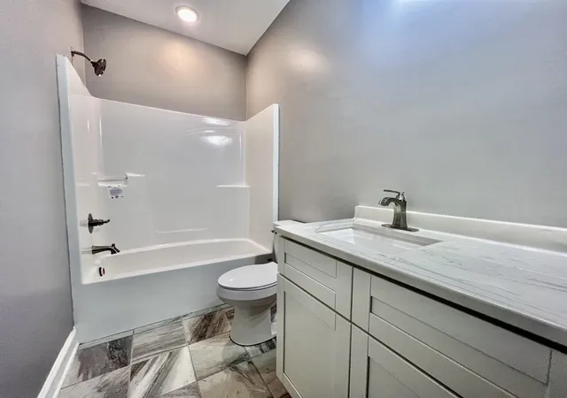 Photo 4 of Single family home for sale at 601 S Main St, Mount Pleasant, TN 38474 | MLS# 3599138 | Listing updated on 2026-09-25