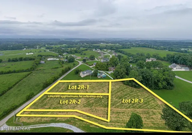 Photo 3 of Land for sale at 123 Walker Rd, Maryville, TN 37801 | MLS# 3599139 | Listing updated on 2026-09-25