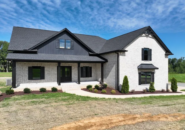 Photo 4 of Single family home for sale at 557 Fairfield Rd, Westmoreland, TN 37186 | MLS# 3599149 | Listing updated on 2026-10-07