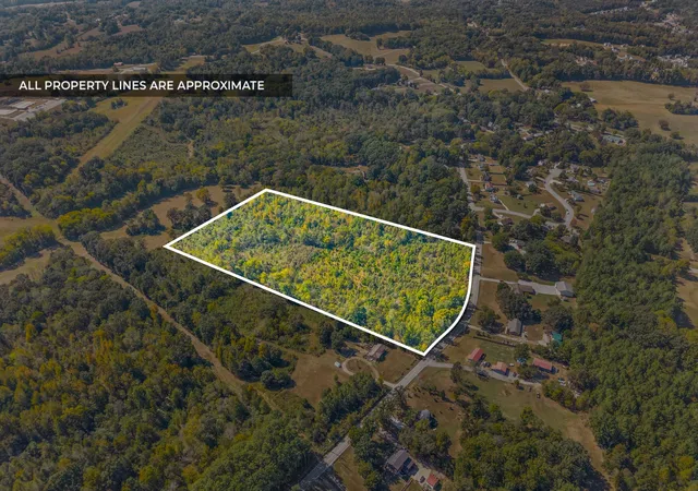 Photo 2 of Land for sale at 1 Gip Manning Rd, Clarksville, TN 37042 | MLS# 3610615 | Listing updated on 2026-10-02