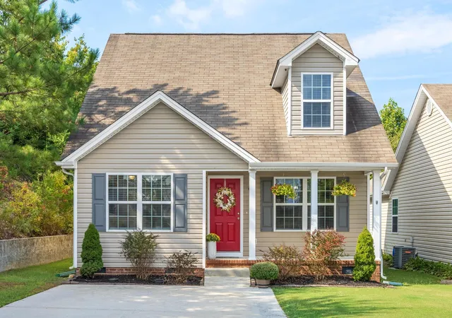 Photo 1 of Single family home for sale at 2141 Short Leaf Ln, Soddy Daisy, TN 37379 | MLS# 3624665 | Listing updated on 2026-10-23