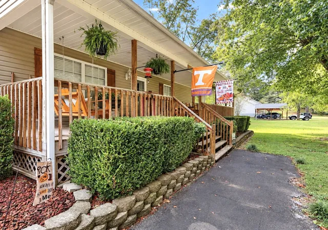 Photo 3 of Single family home for sale at 190 Burgess Dr, Benton, TN 37307 | MLS# 3602541 | Listing updated on 2026-09-29