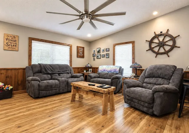 Photo 4 of Single family home for sale at 190 Burgess Dr, Benton, TN 37307 | MLS# 3602541 | Listing updated on 2026-09-29