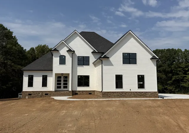 Photo 1 of Single family home for sale at 2953 N Thompson Ln, Murfreesboro, TN 37128 | MLS# 3611443 | Listing updated on 2026-10-05