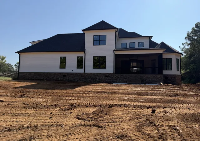 Photo 3 of Single family home for sale at 2953 N Thompson Ln, Murfreesboro, TN 37128 | MLS# 3611443 | Listing updated on 2026-10-05