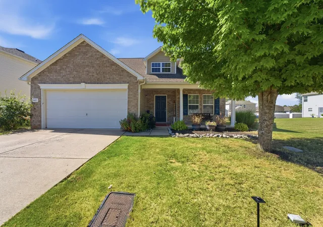 Photo 1 of Single family home for sale at 3457 Axelwood Dr, Murfreesboro, TN 37128 | MLS# 3599209 | Listing updated on 2026-09-29