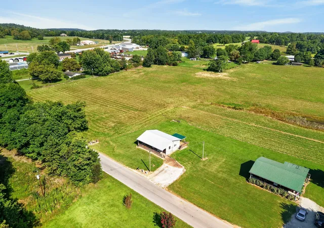 Photo 22 of Single family home for sale at 131 Fisk Rd, Livingston, TN 38570 | MLS# 3603246 | Listing updated on 2026-09-30