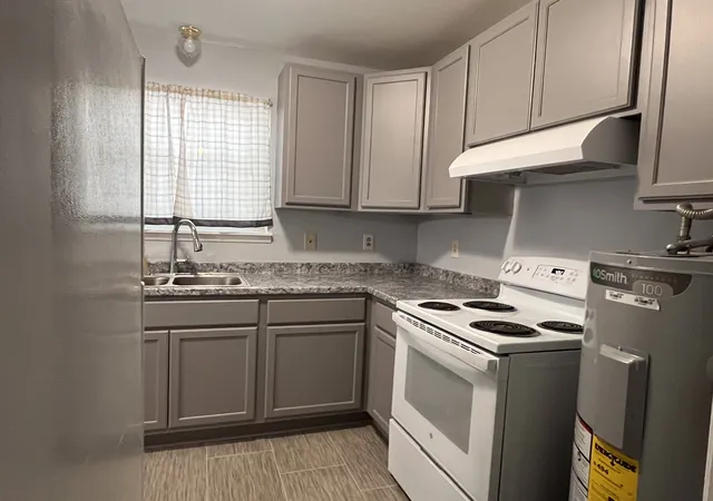 Photo 3 of Single family home for sale at 2223 Sycamore Cir, Murfreesboro, TN 37130 | MLS# 3599312 | Listing updated on 2026-09-26