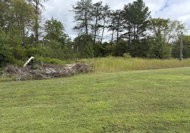 Photo 3 of Sale Pending at 177 County Rd 613, Athens, TN 37303 | MLS# 3601532 | Listing updated on 2026-09-26