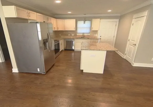Photo 3 of Single family home for sale at 304 1st Avenue, Murfreesboro, TN 37130 | MLS# 3601318 | Listing updated on 2026-09-25
