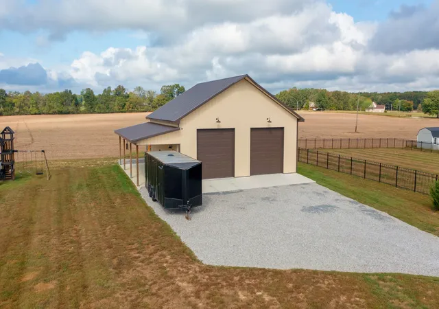 Photo 3 of Single family home for sale at 1253 Norton Rd, Manchester, TN 37355 | MLS# 3599282 | Listing updated on 2026-09-28