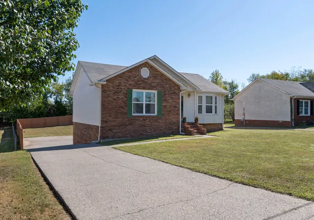 Photo 3 of Single family home for sale at 2632 Queen Anne Ct, Springfield, TN 37172 | MLS# 3611989 | Listing updated on 2026-10-09