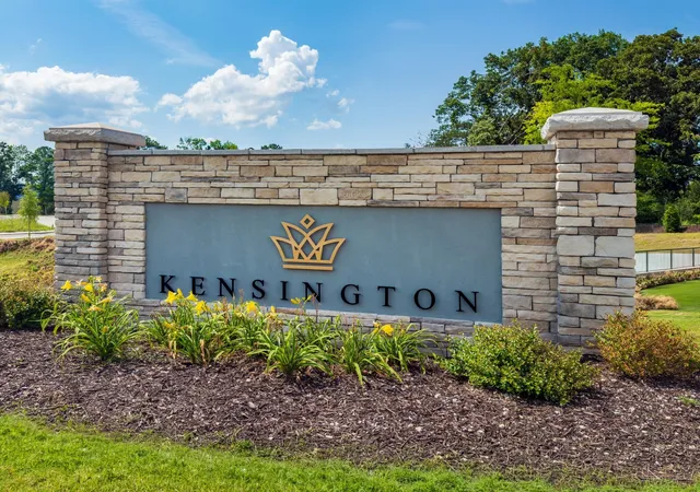 Photo 3 of Townhouse for sale at 8154 Pembridge Ct, Chattanooga, TN 37421 | MLS# 3599302 | Listing updated on 2026-09-25