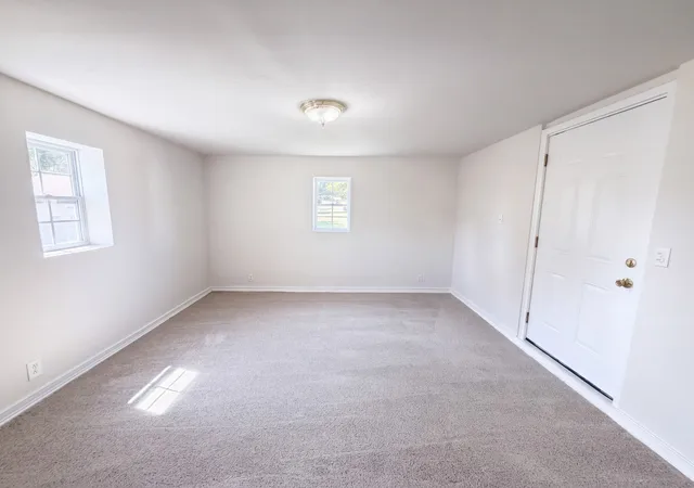 Photo 3 of Single family home for sale at 328 Kimbrough Rd, Clarksville, TN 37043 | MLS# 3599496 | Listing updated on 2026-09-25