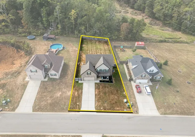 Photo 3 of Single family home for sale at 3144 Dusenburg Dr, Christiana, TN 37037 | MLS# 3610007 | Listing updated on 2026-10-04