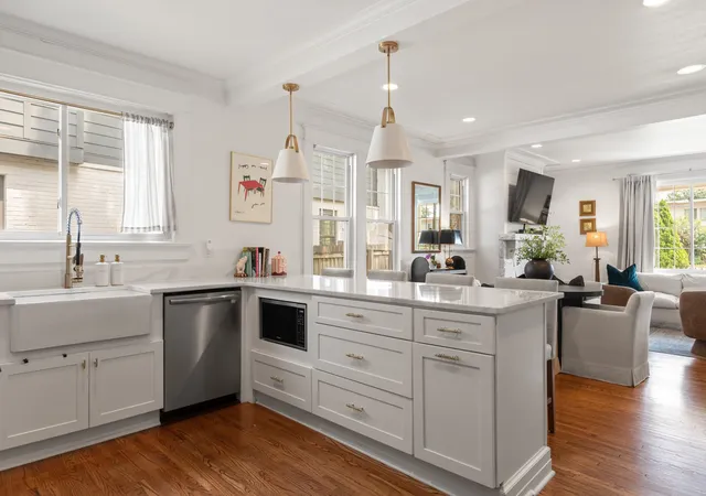 Listing Photo 4 - Condo for sale in building located at 2025 Beech Ave, Nashville, TN 37204