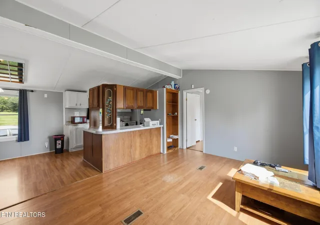 Photo 3 of Manufactured home for sale at 347 County Rd 757, Riceville, TN 37370 | MLS# 3599357 | Listing updated on 2026-09-25