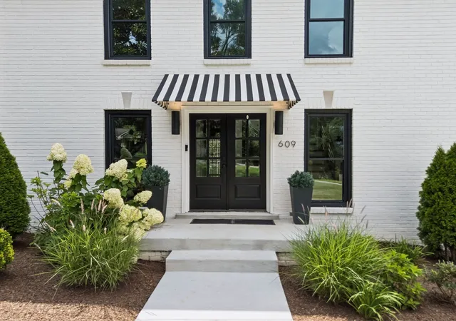 Photo 2 of Single family home for sale at 609 Hunters Ln, Brentwood, TN 37027 | MLS# 3599363 | Listing updated on 2026-10-05