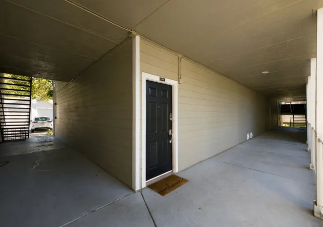 Photo 1 of Condo for sale at 2025 Woodmont Blvd #104, Nashville, TN 37215 | MLS# 3611055 | Listing updated on 2026-10-05