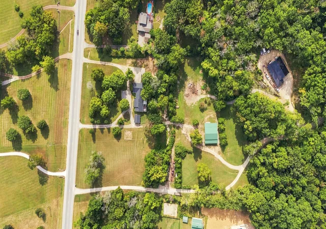 Photo 3 of Single family home for sale at 3727 New Hwy 96 W, Franklin, TN 37064 | MLS# 3599464 | Listing updated on 2026-09-25