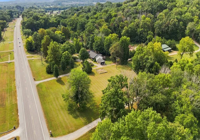 Photo 4 of Single family home for sale at 3727 New Hwy 96 W, Franklin, TN 37064 | MLS# 3599464 | Listing updated on 2026-09-25