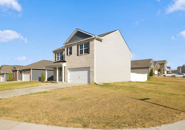 Photo 3 of Single family home for sale at 263 Addison Ave, Chapel Hill, TN 37034 | MLS# 3601316 | Listing updated on 2026-09-25