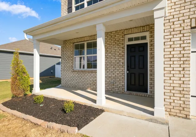Photo 3 of Single family home for sale at 263 Addison Ave, Chapel Hill, TN 37034 | MLS# 3601316 | Listing updated on 2026-09-25