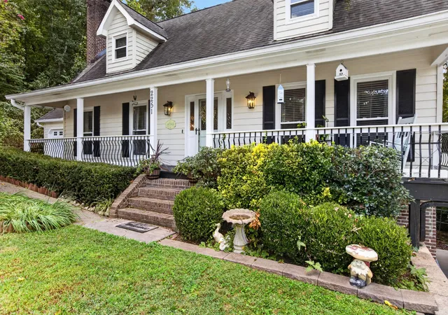 Photo 3 of Single family home for sale at 2251 Laurel Hills Dr NW, Cleveland, TN 37311 | MLS# 3599393 | Listing updated on 2026-09-25