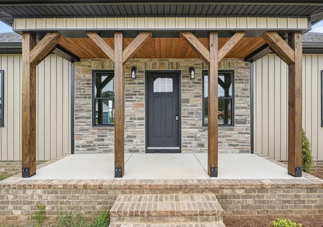 Photo 4 of Single family home for sale at 174 Dairy Barn Rd, Sparta, TN 38583 | MLS# 3602050 | Listing updated on 2026-10-02