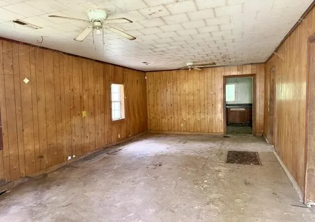 Photo 2 of Single family home for sale at 405 Glenn St, La Fayette, GA 30728 | MLS# 3599409 | Listing updated on 2026-09-25