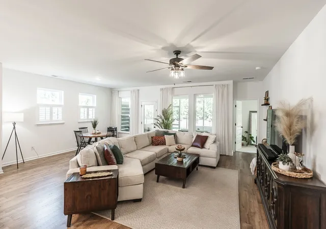 Photo 3 of Single family home for sale at 2128 Mackinac Bnd, Gallatin, TN 37066 | MLS# 3603920 | Listing updated on 2026-10-13