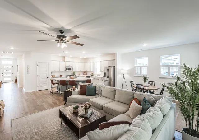 Photo 3 of Single family home for sale at 2128 Mackinac Bnd, Gallatin, TN 37066 | MLS# 3603920 | Listing updated on 2026-10-13