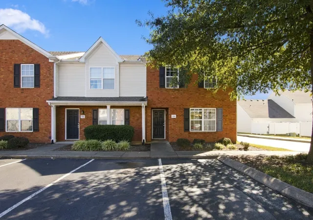 Photo 2 of Townhouse for sale at 1008 Sitting Bull Xing, Murfreesboro, TN 37128 | MLS# 3613228 | Listing updated on 2026-10-08