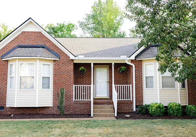 Photo 3 of Single family home for sale at 2109 Geneva Dr, Thompsons Station, TN 37179 | MLS# 3601249 | Listing updated on 2026-09-28