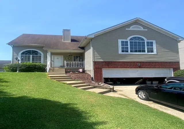Photo 1 of Single family home for sale at 1014 Ridge Trl, Goodlettsville, TN 37072 | MLS# 3601325 | Listing updated on 2026-10-02