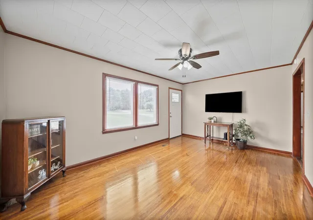 Photo 3 of Single family home for sale at 185 Benco Hills Dr, Camden, TN 38320 | MLS# 3602757 | Listing updated on 2026-10-06
