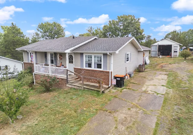 Photo 4 of Single family home for sale at 509 Countryside Loop, Greenville, KY 42345 | MLS# 3603618 | Listing updated on 2026-10-01