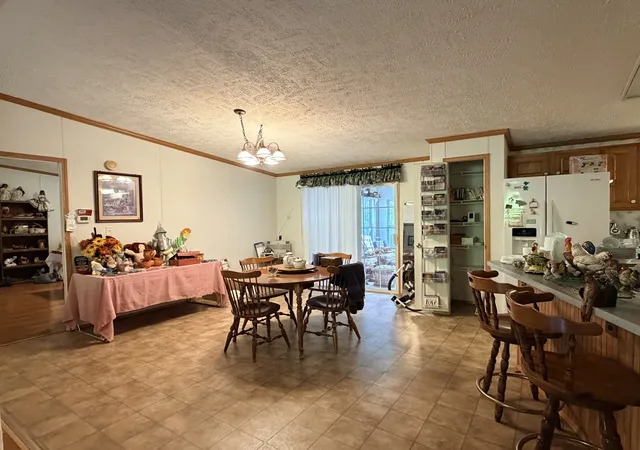 Photo 3 of Manufactured home for sale at 561 Mans Holw Rd, Kingston, TN 37763 | MLS# 3601309 | Listing updated on 2026-09-25