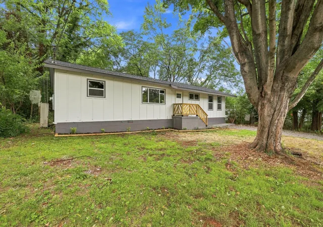 Photo 2 of Single family home for sale at 260 Lang St Se, Cleveland, TN 37311 | MLS# 3601319 | Listing updated on 2026-09-25