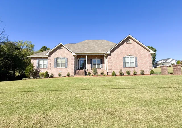 Photo 1 of Single family home for sale at 340 Woodlands Dr, Gallatin, TN 37066 | MLS# 3602256 | Listing updated on 2026-09-29