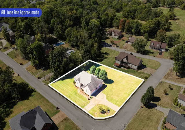 Photo 2 of Single family home for sale at 340 Woodlands Dr, Gallatin, TN 37066 | MLS# 3602256 | Listing updated on 2026-09-29