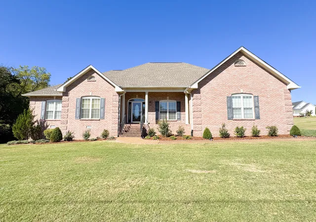 Photo 3 of Single family home for sale at 340 Woodlands Dr, Gallatin, TN 37066 | MLS# 3602256 | Listing updated on 2026-09-29