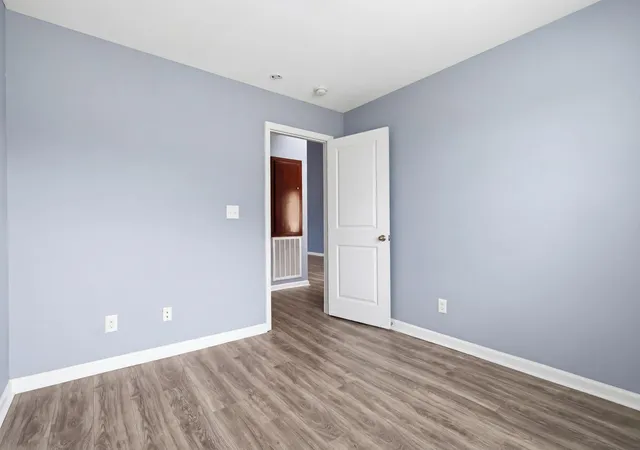 Photo 4 of Single family home for sale at 1295 Keech Dr, Clarksville, TN 37042 | MLS# 3601358 | Listing updated on 2026-09-25