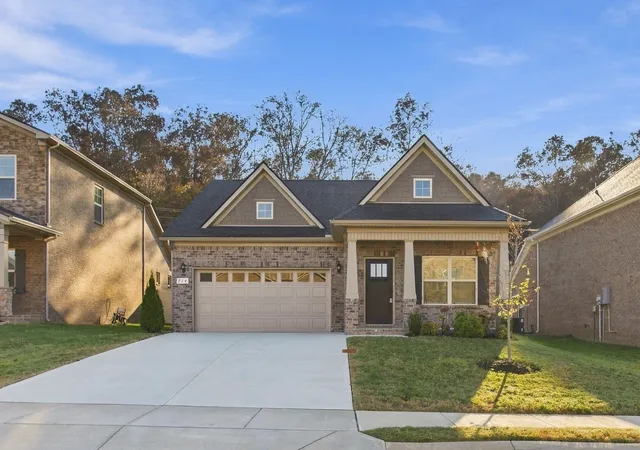 Single family home for sale at 714 Rex Dr, Spring Hill, TN 37174 | MLS# 3619134