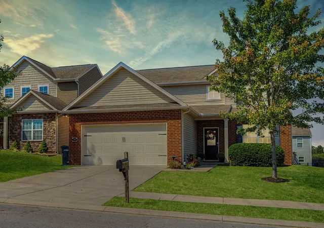 Photo 3 of Single family home for sale at 639 Pemberton Dr, Lebanon, TN 37087 | MLS# 3609880 | Listing updated on 2026-10-04