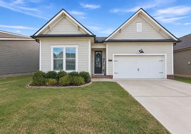 Single family home for sale at 3723 Shady Forest Dr, Murfreesboro, TN 37128 | MLS# 3601693