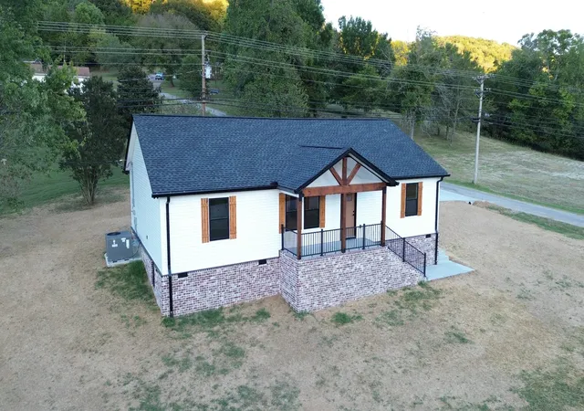 Photo 1 of Single family home for sale at 168 Turkey Crk Hwy, Carthage, TN 37030 | MLS# 3601534 | Listing updated on 2026-10-06